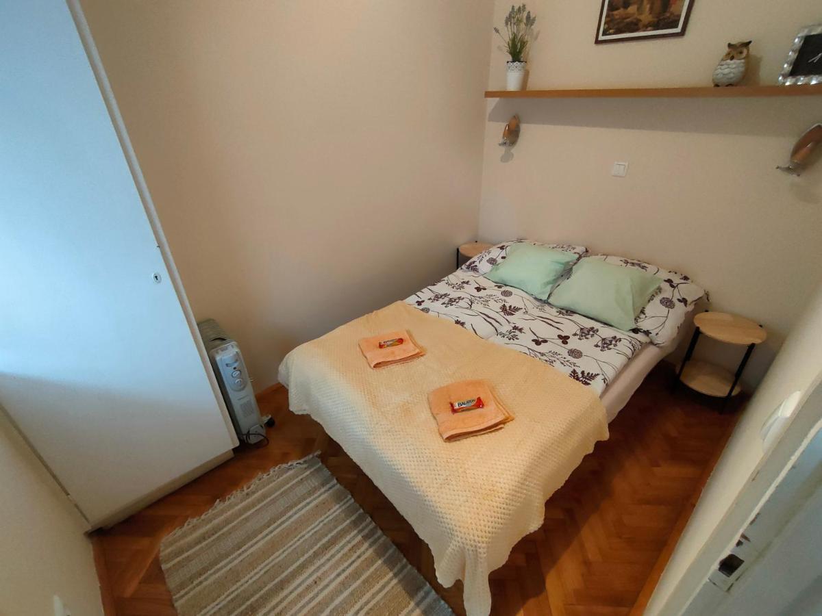 Rosy Apartman Apartment Vonyarcvashegy Exterior foto